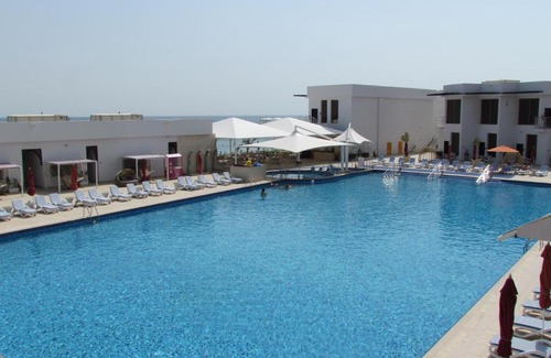 Al Kubus Hotel | Mirage Bab Al Bahr Beach Resort