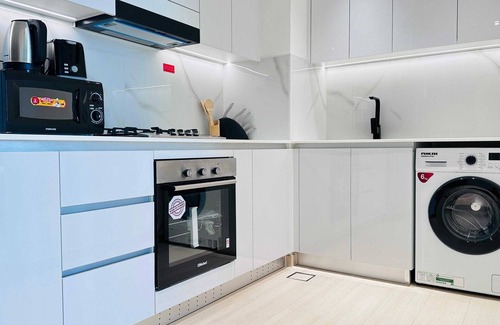 Al Barsha Apartment | OYO HOME 1457 Premium 1bed Apartment In