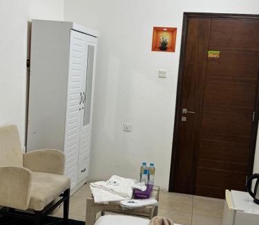 Madinat Zayed Hostel | Prestige Luxury Abu Dhabi