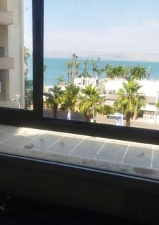 Tiberias Apartment | סטודיו עם גקוזי ענק מול כינרת