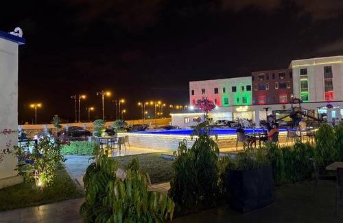 Salalah Apartment | النهضة سنتر للأجنحة الفندقية