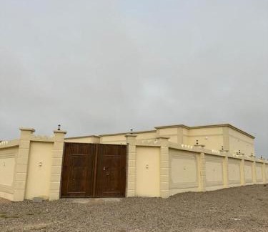 Al Ashkharah House | بيت وشقق في الاشخرة