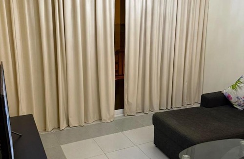 Salalah Apartment | شقة غرفتين و صالة واسعة بإطلالة مميزة داخل مجمع زهرة الخريف