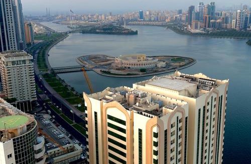 Al Majaz Apartment | شقة في الشارقة