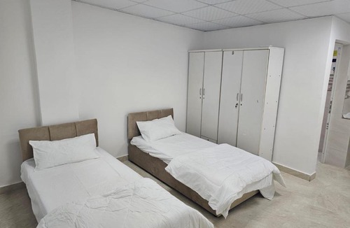 Salalah Hostel | غرف شباب عوقد