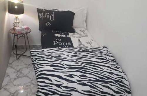 Al Wahdah Apartment | 10 minutes walk from Abu Dhabi central Bus Station, central location; cozy home