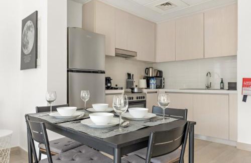 Abu Dhabi Apartment | 1BR Waters Edge with Canal Views Pool Access Near Attractions