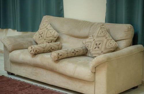 Mussafah House | 2 Rooms in villa