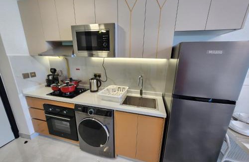 Al Barsha Apartment | 21 Studio in Skyz by Danube, Arjan