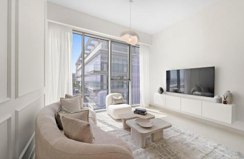 Al Safa Apartment | 2BR with M CF7B Pet Friendly Stay