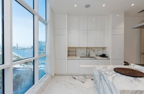 Palm Jumeirah Apartment | 4BR Palm Penthouse: Private Pool & Beach Access