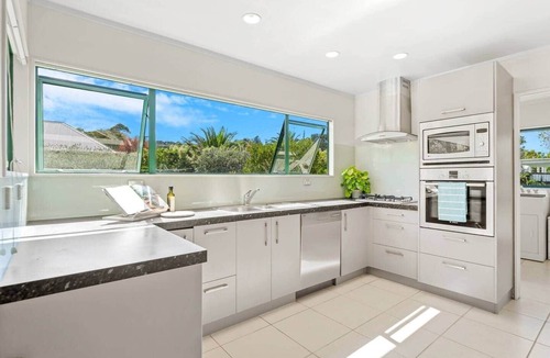Matakana House | 5 Minutes Walk to Matakana Village
