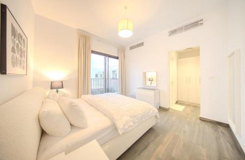Sharjah Villa | 5BR Private Pool Villa in Sharjah - BBQ Area - Nasma