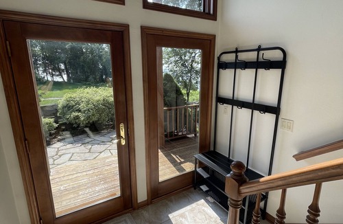 Little Sturgeon House | 5BR Waterfront Retreat – Experience Door County’s Best Season, Fall!