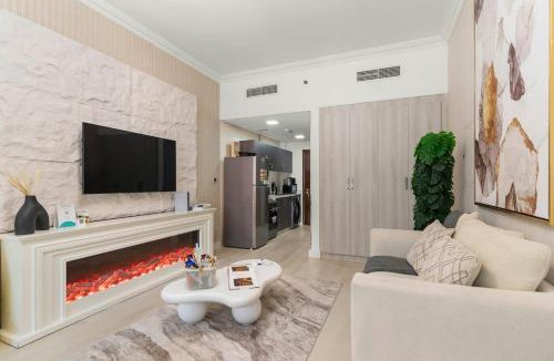Jumeirah Village Circle Apartment | Airstay - Chic Studio - Next to FIVE Hotel - Monthly Offer Available!