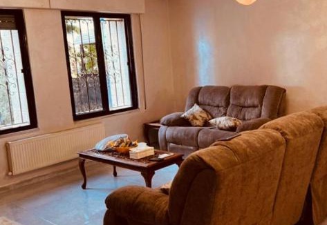 Al Jubeiha Apartment | akwam