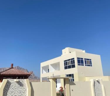 Al Mazra Villa | Al Jabal Mountain Retreat