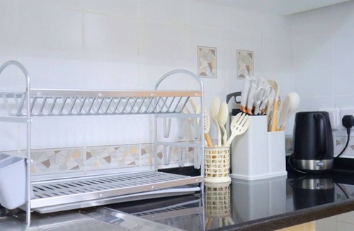 Abu Dhabi City Center Apartment | Al Raha Luxe: Your 3BR Retreat on Corniche