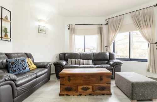 Daliyat al-Karmel Apartment | Al Razi Residency