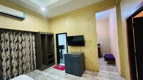 Shinas Hotel | Al Shallalat International Hotel & Guesthouse