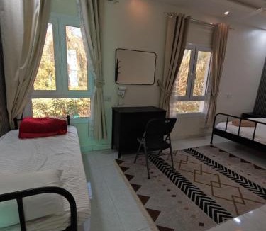 Al Hamra House | Albustan House
