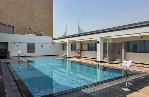 Trade Center Apartment | Amazing DIFC Studio, 9 Min to Burj Khalifa