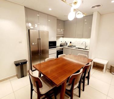 Al Aqah Apartment | Apartments with three bedrooms at address hotel