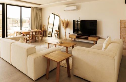 Al Madam Hotel | Aristo Desert