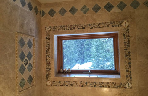 Alma House | Aspen View - Beautiful Log Home with National forest and your own babbling brook