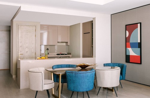 Downtown Dubai Apartment | Aura Suites