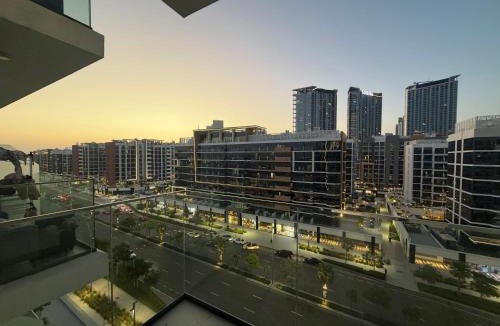 Nad Al Sheba Apartment | Azizi Riviera