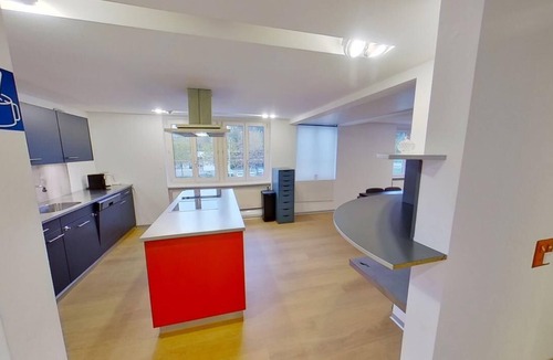 Dietikon District Apartment | Basic Stay with Full Kitchen near Zurich