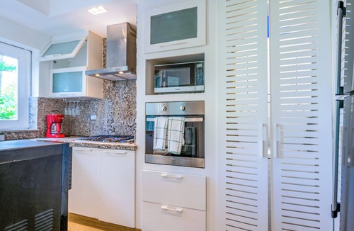 Las Terrenas Condo | Beach Paradise Condo | Steps from the Beach | Private Jacuzzi | 6 Guests