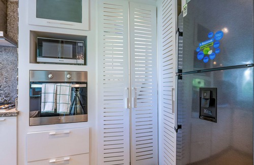 Las Terrenas Condo | Beach Paradise Condo | Steps from the Beach | Private Jacuzzi | 6 Guests