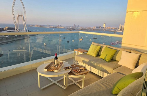 Jumeirah Beach Residence Apartment | Beachfront, 250° view, private beach, high floor