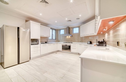 Palm Jumeirah Villa | Beachfront 5BR Villa w/Private Pool at the Palm