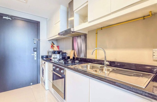 Dubai Apartment | Beautifully Furnished Studio for a Perfect Getaway