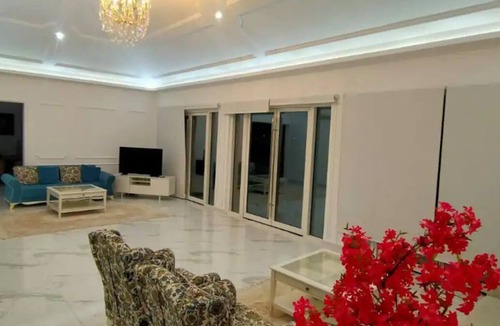 Umm al-Quwain House | Big villa farm for daily basis rent