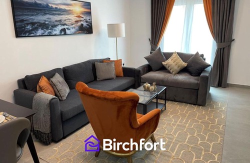 Discovery Gardens Apartment | Birchfort - Newly renovated unique 1 bedroom apartment