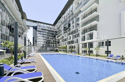 Masdar City Apartment | Bloomfeilds Central STU OASIS Masdar