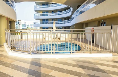 Saadiyat Cultural District Apartment | Bloomfeilds Modern 1BR Soul Beach Access