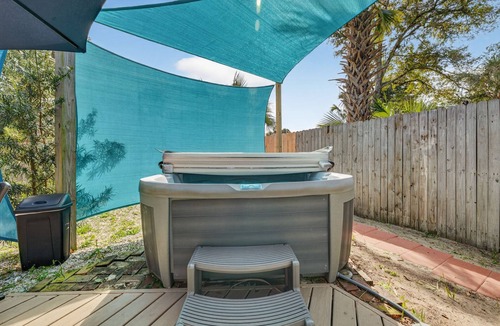 Warrington House | Blue Angels Beach Bungalow