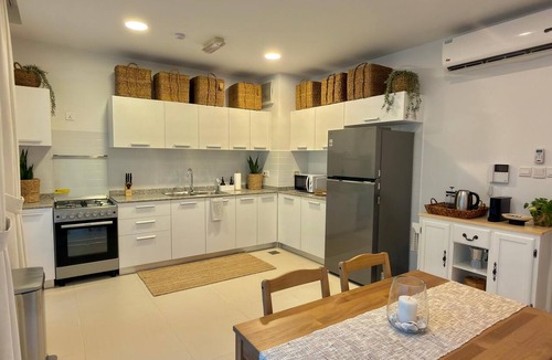 Al-Bustan Villa | Blue Palm Villa: Spacious 4-bedroom coastal house in adorable Al-Bustan, Muscat
