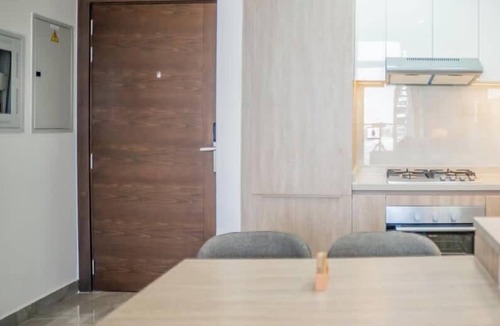 Dubai Apartment | Bright 2BR + Pool & Gym, Minutes to Expo City