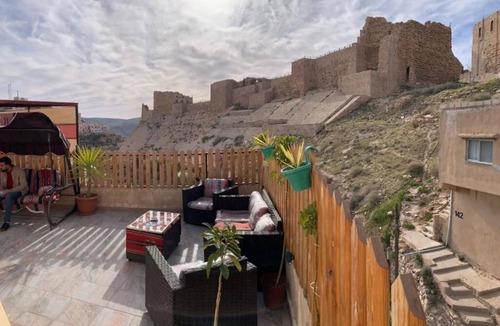 Al-Karak RV Rental | Bubble castel