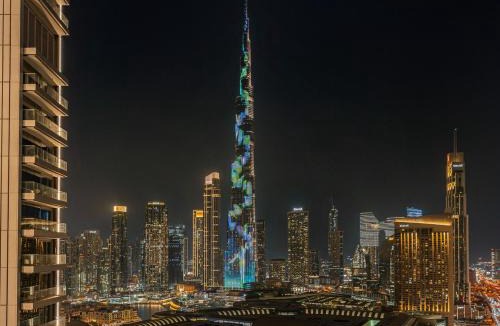 Downtown Dubai Apartment | Burj Khalifa -New Year Show, Dubai Mall 5 * Hotel