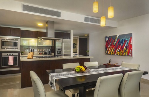 Puerto Juarez Apartment | Casa Bonita, Oceanfront, Private pool condo, Mareazul