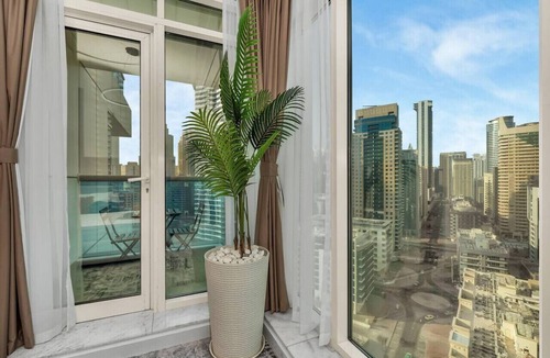 Dubai Marina Apartment | Centric Flat w/Marina View | Ideal Beach Stay