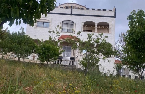 Ajloun Villa | Charming 3-bedroom villa with AC in Ajloun awaits you