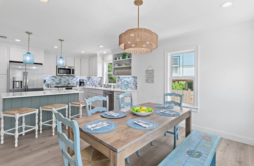 Gulfview Heights House | ☀️Charming 30A Home with Private Pool-Short Walk to Beach-Jini Jim Jams☀️